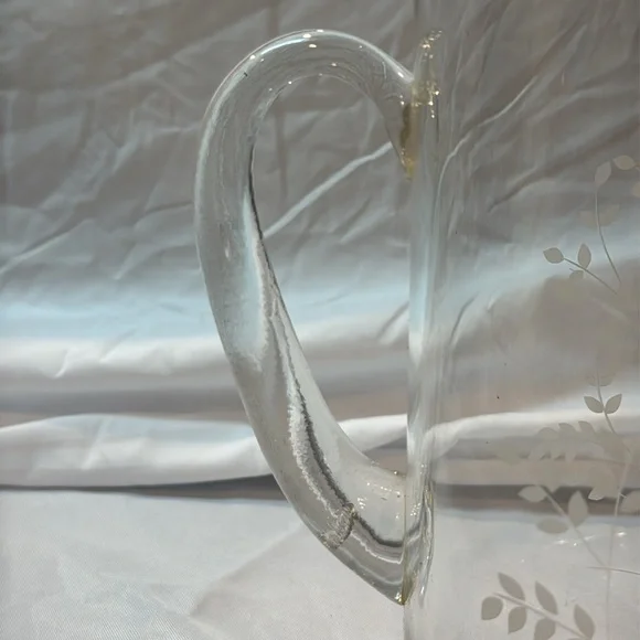 Vintage 80s Elegant Clear Glass Pitcher from Dale Moore - Picture 3 of 4